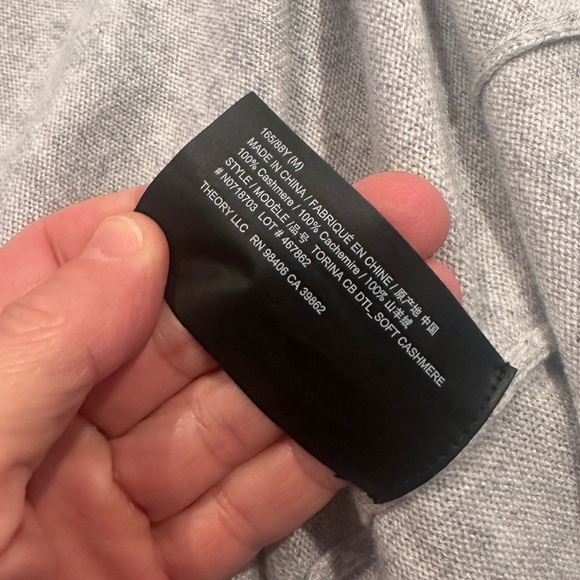 Theory Torino Cashmere Long Cardigan in Mineral Grey. - Picture 8 of 8